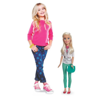 Boneca Barbie - 70 cm - Barbie Profissões - Veterinária - Pupee