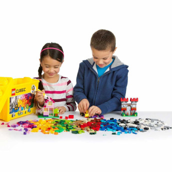 LEGO Classic - Caixa Grande de Lego Clássico - Peças Criativas - 790 Peças - Lego