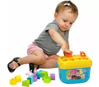 Blocos de Encaixe - Baldinho de Formas - Mundo Bita - Yes Toys