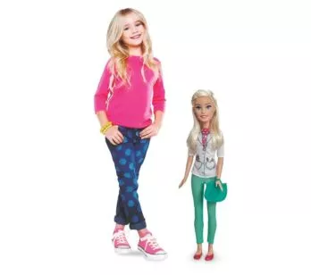 Boneca Barbie - 70 cm - Barbie Profissões - Veterinária - Pupee