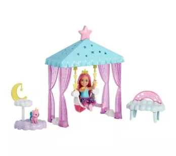 Boneca e Cenário - Barbie Dreamtopia - Chelsea Balanço Mágico - Mattel