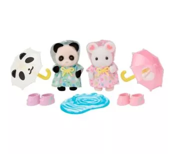 Figuras - Sylvanian Families - Caminhando na Chuva - Epoch Magia