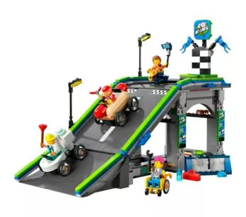 Bloco de Montar - City – Sem Limites: Rampa para Carros de Corrida - 436 peças - LEGO