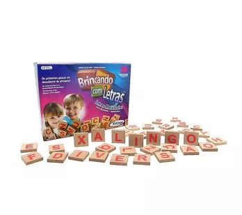 Jogo Educativo - Brincando com Letras Maiúsculas - Xalingo 