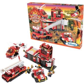 Blocos de Montar - Corpo de Bombeiros - 713 Peças - Xalingo