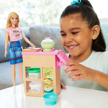 Boneca Barbie - Máquina de Macarrão - Mattel