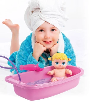 Boneca Nenequinha Chuveirinho - Super Toys