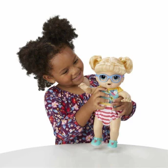 Boneca Baby Alive - Bebê Passos e Sorrisos - Loira - Hasbro