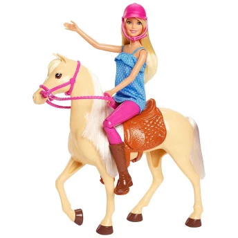 Boneca e Figura - Barbie Pets e Horses - Barbie com Cavalo - Mattel