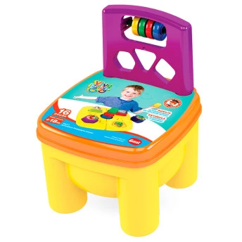 Cadeirinha com Acessórios - Brinkadeira Pedagógica - 16 Peças - Dismat