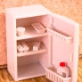 Acessórios e Móveis - Sylvanian Families - Geladeira - Epoch Magia