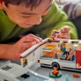 Bloco de Montar - City – Aventura de férias com motorhome - 385 peças - LEGO