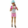 Boneca Articulada - Barbie - Dia de Spa - Caminhada com Pet - Morena - Mattel