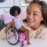 Boneca Articulada - Barbie Fashionista - Cadeira de Rodas - 195 - Mattel