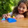 Boneca Articulada - Barbie It Takes Two - Dia de Camping - Chelsea - Mattel
