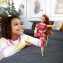 Boneca Articulada - Barbie Made To Move - Aula de Yoga - Ruiva - Mattel