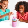 Boneca Blume Surpresa - Que Nasce no Vaso - 10 Surpresas - Candide