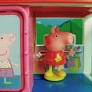 Bonecos com Cenário - Shopping da Peppa Pig - Sunny