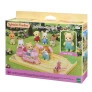 Figura e Cenário - Sylvanian Families - Trenzinho do Bebê - Epoch