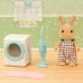 Figura e Conjunto - Sylvanian Families - Lavagem - Pai Coelho Raio de Sol - Epoch Magia