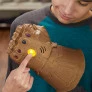 Manopla do Infinito Eletrônica - Vingadores: Guerra Infinita - Thanos - Hasbro